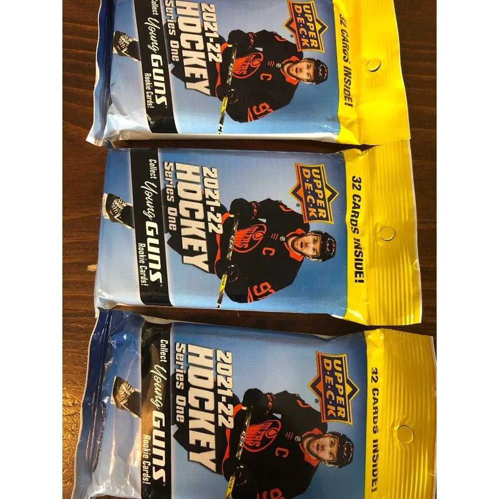 2021-22 Upper Deck NHL Young Guns Series One Cello Packs (Qty: 3) - Picture 3 of 4